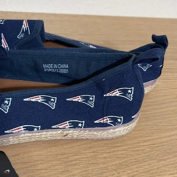 FOCO NFL Women's New England Patriots Espadrille Canvas flats size Large (9/10) - Picture 7 of 16